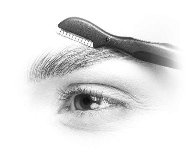 Navalha sobre uma sobrancelha